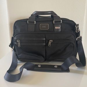 TUMI EXPANDABLE BRIEFCASE